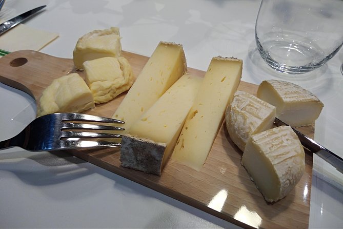 Private Gourmet Tour : Halles Paul Bocuse Covered Market - Tasting Lyon one specialty at a time