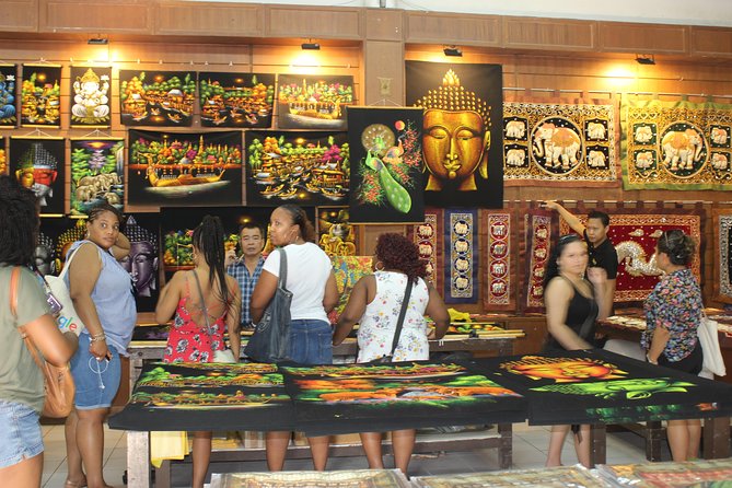 Private Guided Tour to Train Market and Damnoensaduak Floating Market - A private vehicle makes the long day easier