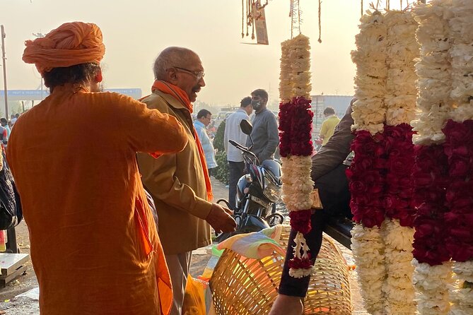 Private Half-Day Delhi Flower Market Tour - The Best Reasons to Bring a Camera