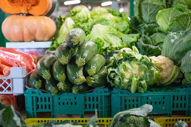 Private Lisbon Market Tour & Portuguese Cooking Class with Paula - Shopping in Paula’s longtime market