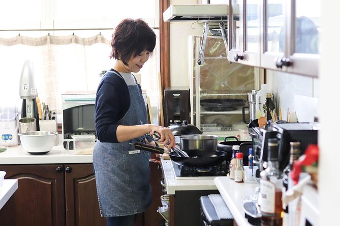 Private Market Tour and Cooking Class with Kanae, a Sapporo Local - Who Will Get the Most From This Experience