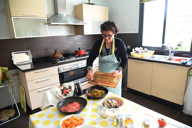 Private Market Tour & Cooking Class in Casablanca with Transfers - Tea and Conversation at Maria’s Villa
