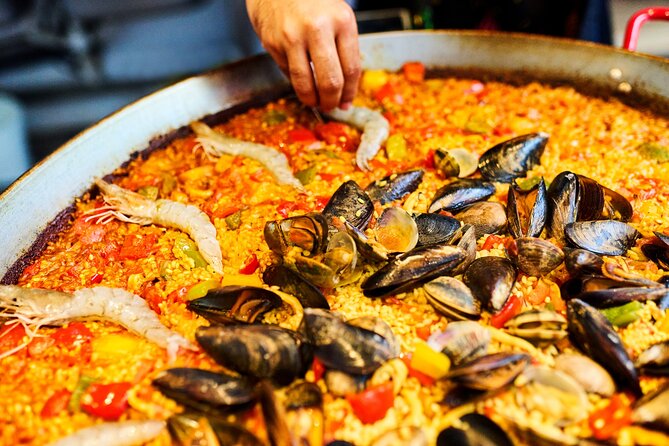 Private Paella Cooking Class and Market Visit with Personal Chef - A Barcelona cooking class built around your own group