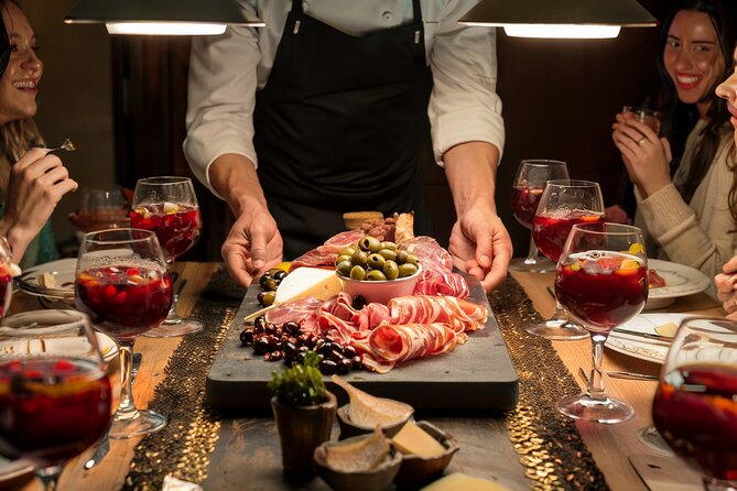 Private Paella Cooking Class and Market Visit with Personal Chef - What the drinks and meal include