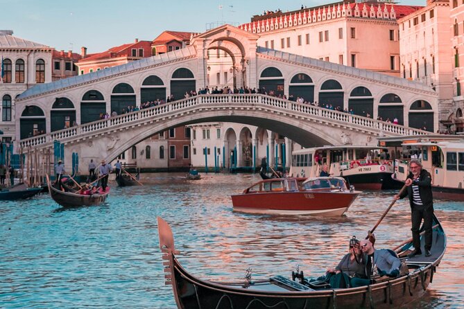 Private Secret Venice Tour; Rialto Market, San Polo & Food and Wine tasting - Why the Rialto area is the right place to begin
