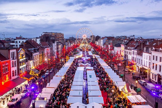 Private tour : Christmas market in Brussels - Grand Place and the Plaisir d’hiver market