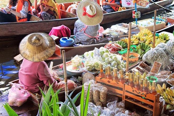 Private Tour: Floating Markets and Bridge on River Kwai Day Trip from Bangkok - Damnoen Saduak and the morning canal ride