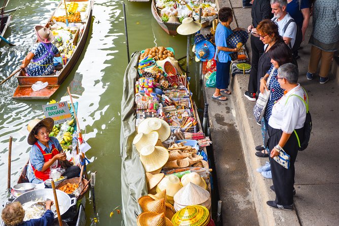 Private Tour: Floating Markets of Damnoen Saduak Cruise Day Trip from Bangkok - The coconut sugar farm and a taste of rural life