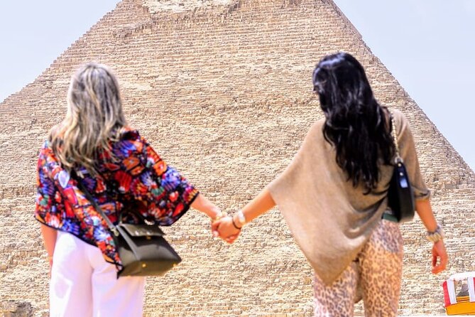 Private tour Giza Pyramids&egyptian Museum&khan khalili bazaar - Giza Pyramids: three royal tombs, three different moods