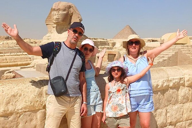 Private Tour: Giza Pyramids, Museum, Bazaar & Lunch Included - Private transportation makes the schedule workable