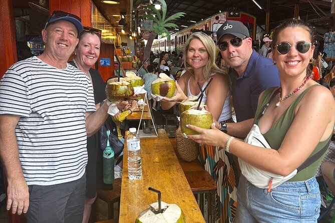 Private Tour Maeklong Railway and Damnoen Saduak Floating Market - Price, booking, and cancellation