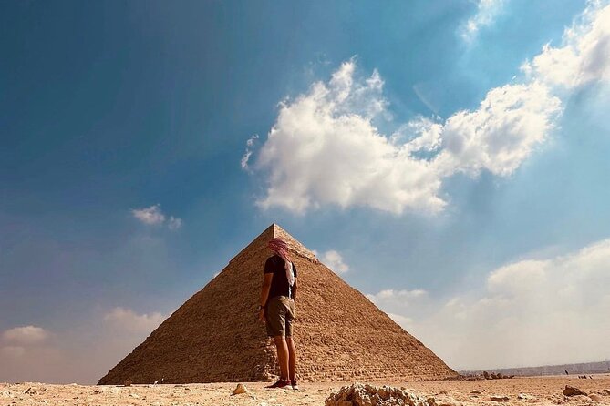 Private Tour To Giza Pyramids, Museum, Old Cairo & Grand Bazaar. - Three hours among Egyptian antiquities