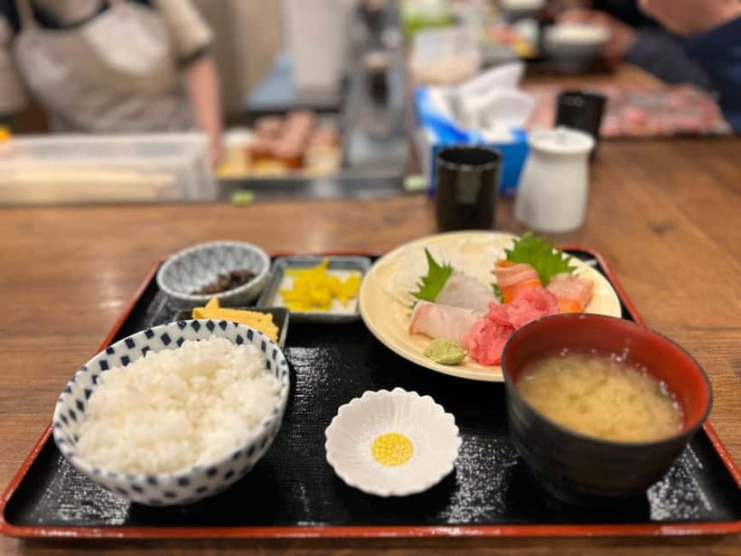 Private Toyosu & Tsukiji Market Adventure with Tuna Auction - Getting there before dawn
