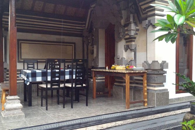 PRIVATE Ubud Market Tour & Balinese Cooking Class with Putu - Cooking in Putu’s two-burner kitchen