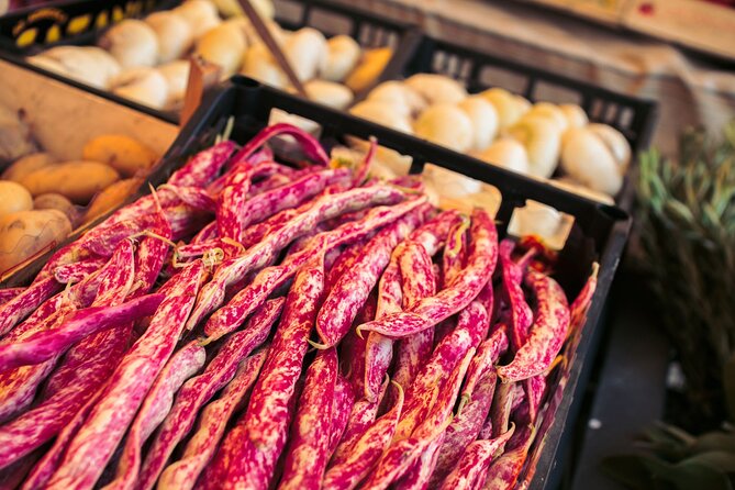 Private Venice Food Tour with Rialto Market Visit - A gondola crossing before the final meal
