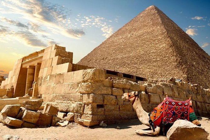 Pyramids of Giza Egyptian Museum Sphinx and Khan El Khalili Bazaar - Egyptian Museum: Tutankhamun’s treasures