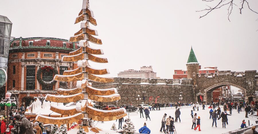 Quebec: German Christmas Market Tasting Tour - Pretzels and stollen on the market walk