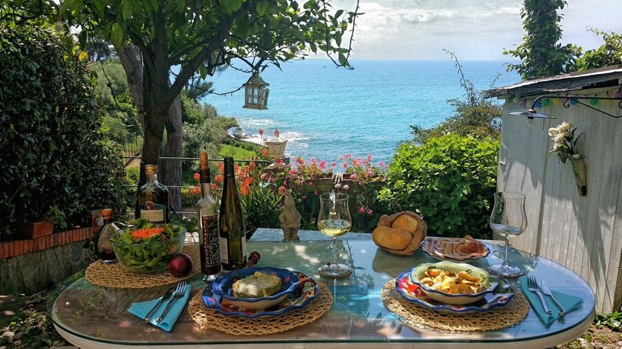 Recco: Cooking Class with Market Visit and Sea Views - Cooking in a Genoese home above the sea