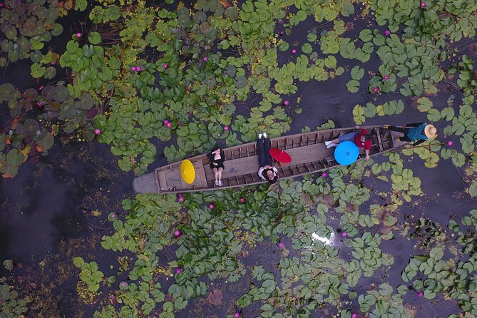 Red Lotus Pond Floating Market and Ayutthaya Historical Park - What the $82 price really includes