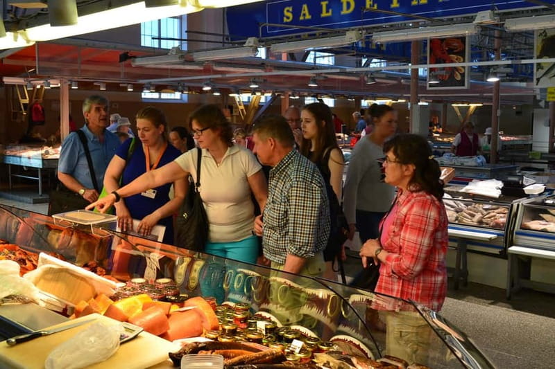 Riga: Central Market Latvian Food Tour - Key points to know before booking