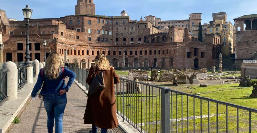 Rome: Trajan Markets Experience with Multimedia Video - Following the Imperial Forums from Caesar to the Templum Pacis