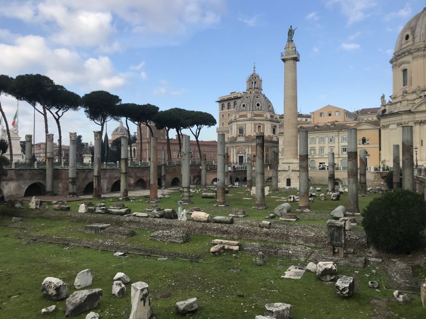 Rome: Trajan Markets Experience with Multimedia Video - What the Trajan Markets reveal about Roman commerce