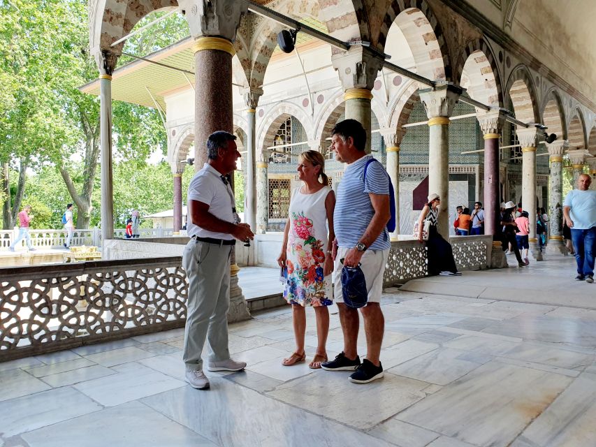 Rug Shopping Private Tour with expert Grand Bazaar - Key points at a glance