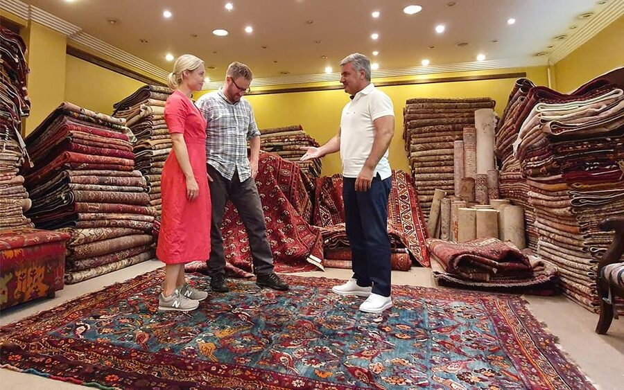 Rug Shopping Private Tour with expert Grand Bazaar - Timing, meeting details, and cancellation