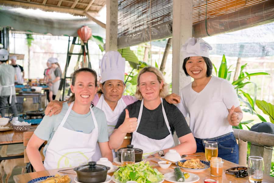 Rural Cycle, Market Tour, Basket Boat & Organic Farm Cooking - From Hoi An Post Office to the rice fields