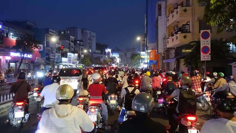 Saigon: Floating Market and Food Tasting Tour by Scooter - Practical tips for making the ride comfortable