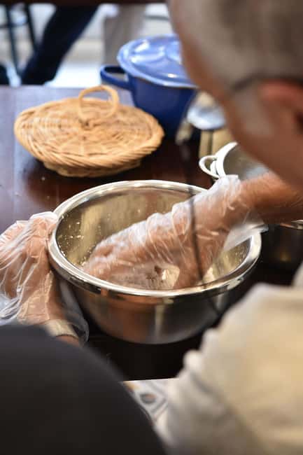 Sathon: Hands-on Thai Cooking Class & Market Tour in Bangkok - Getting to Sathon without a wrong turn