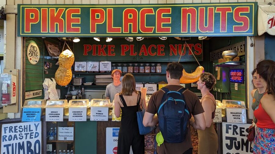 Seattle: Taste Pike Place Market's Flavors - Seeing Pike Place beyond the food counters