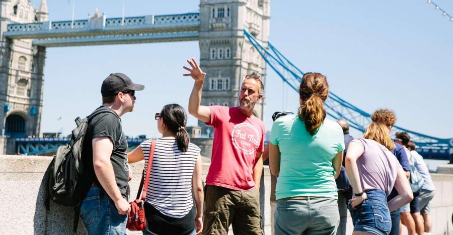 Secrets of London Bike Tour: Thames, Tower Bridge & Market - Riding both sides of the Thames