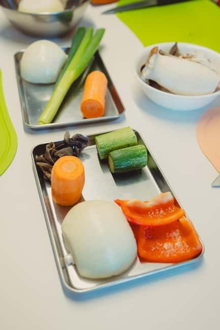 Seoul: Authentic Korean Cooking Class and Market Tour - Who will get the most from this class