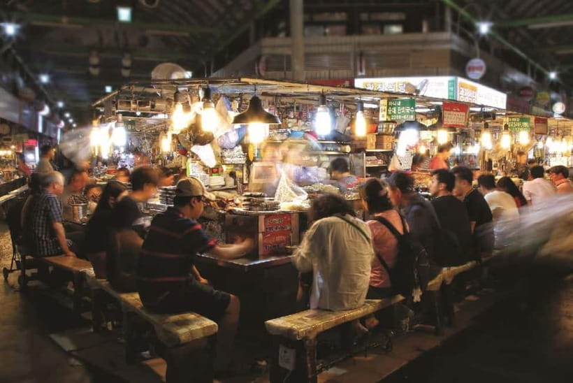 Seoul: Changgyeonggung & Gwangjang Market & Naksan Park - Timing, meeting points, and practical planning