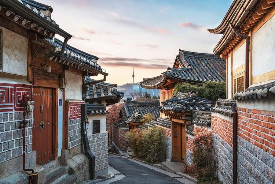 Seoul Day Tour: Gyeongbok Palace, Bukchon, Gwangjang Market - Key points to know before booking