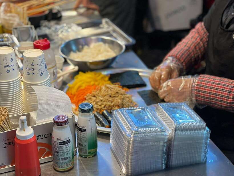 Seoul: Fearless Foodie Gwangjang Market Food Adventure - Who should book this food adventure?