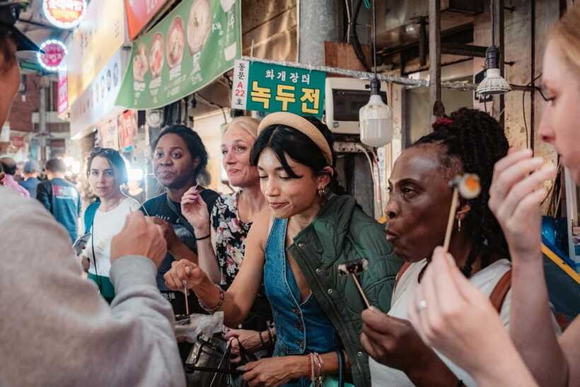 Seoul: Night Market Food Tour with Local Guide - Is $73 good value for two hours?