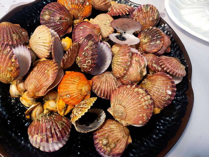 Seoul: Noryangjin Fish Market Dinner - How the guide improves the meal