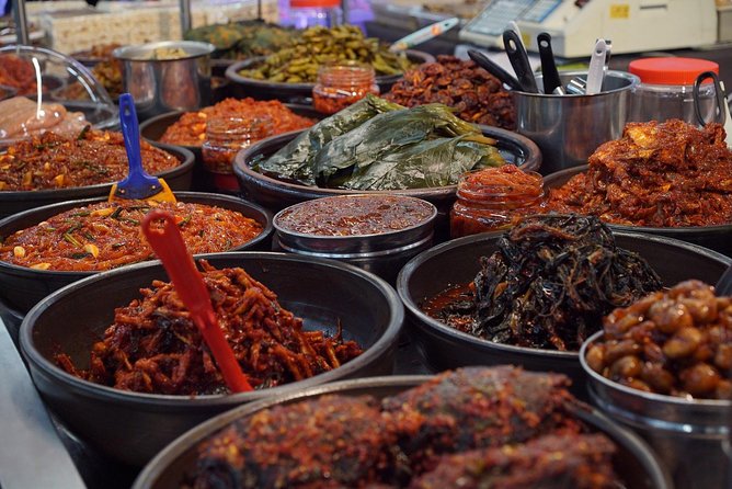 Seoul Street Food Market Tour - Who should book this experience