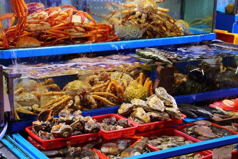 Seoul: The Biggest Sea-food Noryangjin Market Tour - The included meal: sashimi and spicy fish stew