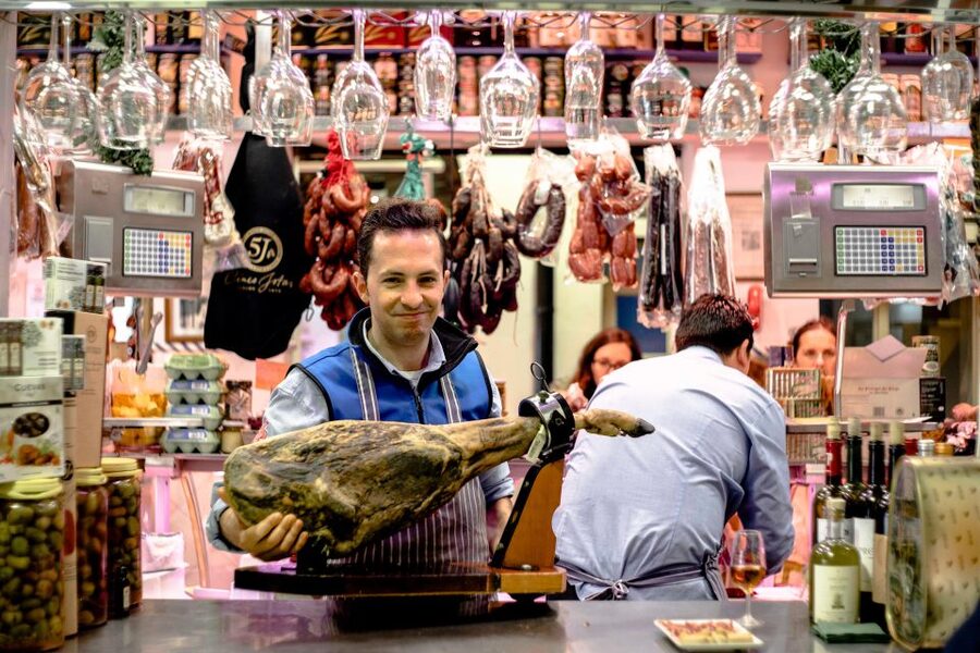 Seville: Morning Market & Tapas Tour - Why this food tour works well in the morning