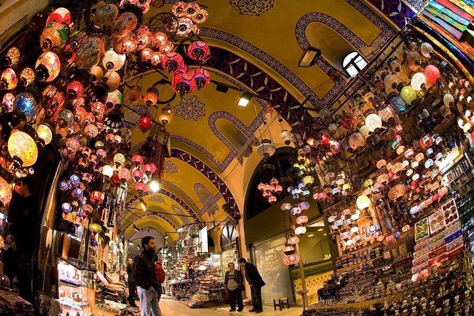 Shopping in Grand Bazaar - When the route goes wrong