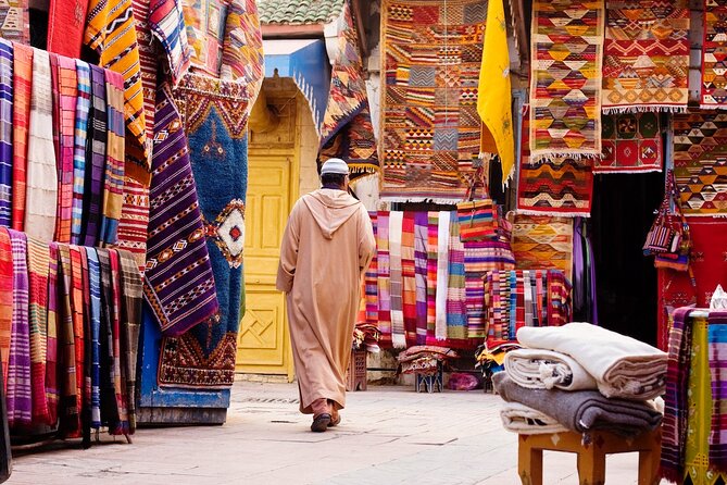 Shopping in the Souks of Marrakech Private Tour - Shopping help, bargaining, and the question of value