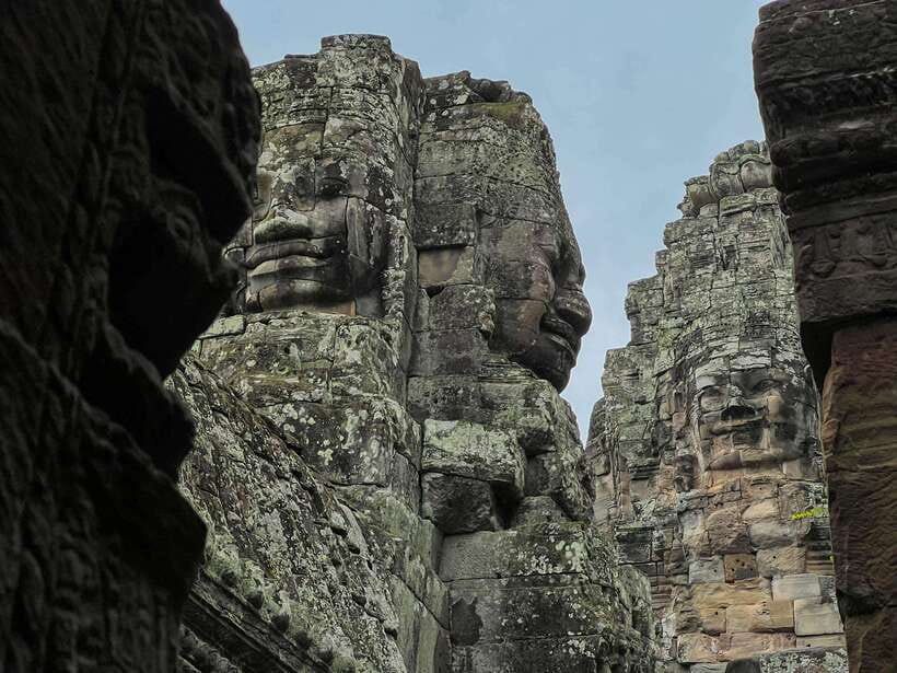 Siem Reap: Angkor Wat Sunrise and Market Tour by Jeep - Key details at a glance