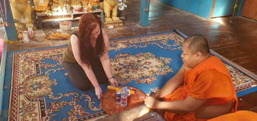 Siem Reap Cambodian Buddhist Water Blessing and Local Market - Why the guide matters here