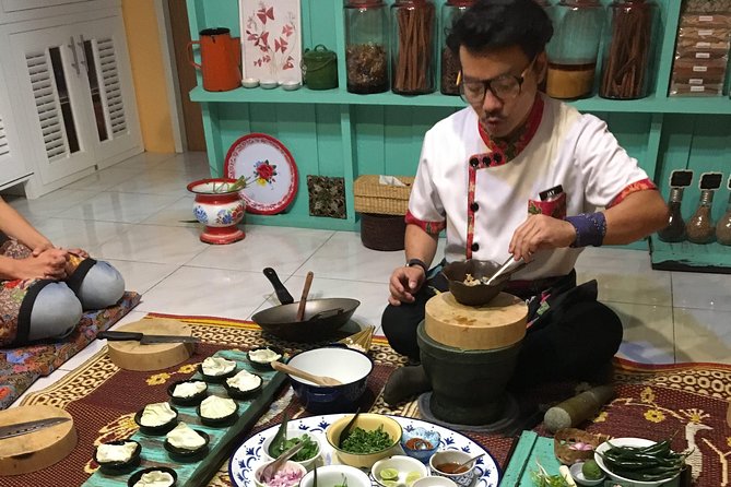Silom Thai Cooking School with Fresh Market Tour - Who will enjoy this class most?
