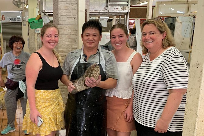 Singapore Market to Table Culinary Experience (Wet Market Tour included) - Who should book this cooking class?