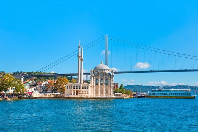 Small-Group Bosphorus Cruise and Istanbul’s Egyptian Bazaar - What to bring and how to make the most of it