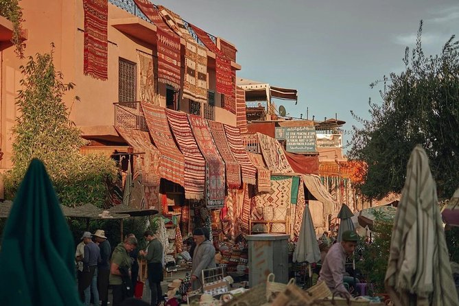 Souk and Hidden Sites of the Old Medina - Timing, meeting point, and walking comfort